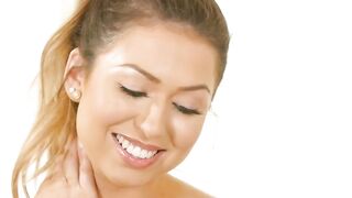 Sappho cougar scissoring teen after queening