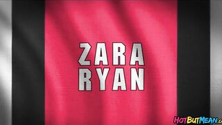 High School Girls Dyke out