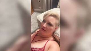 MILF Wife swallows cum