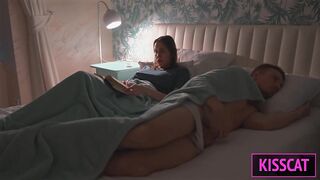 S2E2: Step mom lets step son lie in share bed and jerking him, but unexpected hard fuck with facial