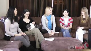 Strip Screw-Your-Neighbor with Zayda, Lucretia, Ashley, Elis