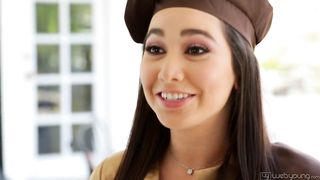 How to sell cookies in proper way - Shyla Jennings & Karlee