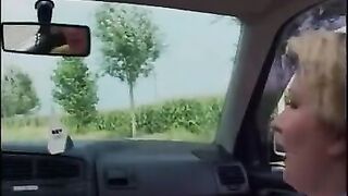 Pissing action, bbw girl,piss from driving car window