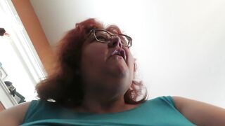 Gum chewing and blowing by Naughty Nurse Vicki