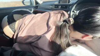 fucked a friend who has a boyfriend in the car