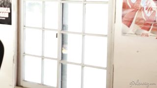 The Rim Job - Maddy O'Reilly and Alix Lynx