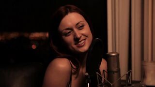 Hot ass babe sits on busty brunette's face with her cunt