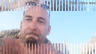 Nudist moments #3 – Living our nudist lifestyle