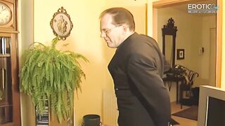 Forbidden Lessons: German student sucks the master principal