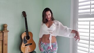 Edge Your Cock with Dani Daniels Joi