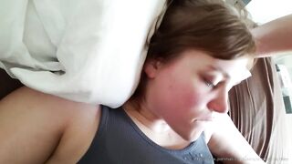 Girl Orgasms For The First Time!!