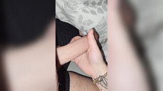 Step mom asked by step son to handjob his 9 inch of dick in real time