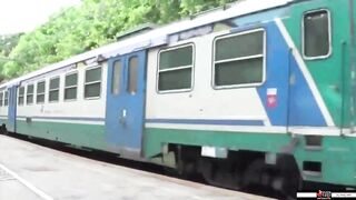 Il treno lo perdi,il cazzo lo prendi