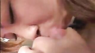 JAPANESE GIRLS KISS 4