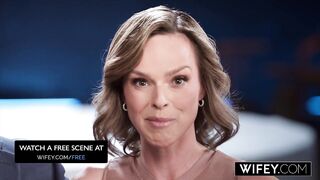 WIFEY Gorgeous Fit Hotwife Serenity Cox Gets Huge Creampie In Threesome