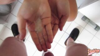 Durch Sperma im Loch bin ich ganz schnell gekommen