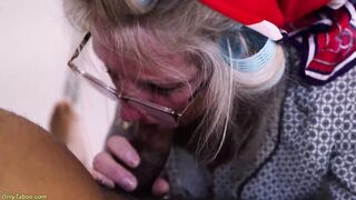 squirting 68 years old grandma fist fucked