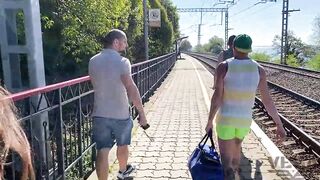 four strangers found a girl and wiped her with their huge dicks 1