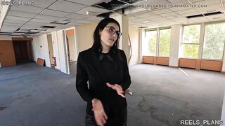 Real Estate Agent Cheats on Her Boyfriend, Gets Anal Fucked During Visit by Fake Clients !!!