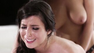 Lesbians Strapon Double Penetration