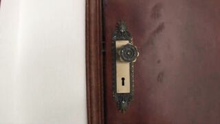 When two homosexuals who love to kiss are alone...