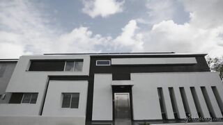 Small town girl Lily Rader in the big city