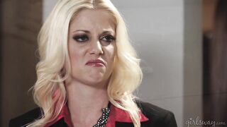 Small town girl Lily Rader in the big city