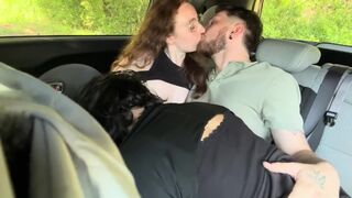 Two College Best Friends Seduced Their Uber Driver Into Having A Threesome-OF:leotheredhead