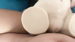 MY BEST FRIEND COMES TO MY HOUSE IN THE MORNING FOR ME TO FUCK HER WITH HER TANTALY DOLL