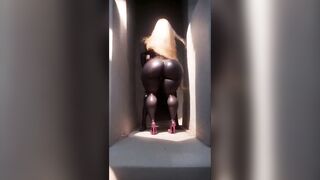 Twerking Big Asses