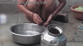 Rajasthani daughter in law taking bath