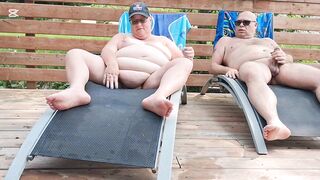 Sex risquer sur le patio et on ses presque fait prendre