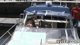 Lesbiennes amatrices: exhib et partouze godes