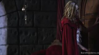 Lesbian Elf surprised the Lady
