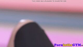 Lesbian gym babe pussy toyed after scissoring