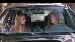 Workin' moms s2e9 lesbian scene Aviva Mongillo Juno Rinaldi