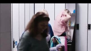 Workin' moms s2e3 lesbian scene Aviva Mongillo Juno Rinaldi