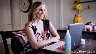 Pussylicked teen stepdaughter loves oral 