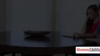 Finger fucking stepmom seduces young babe 