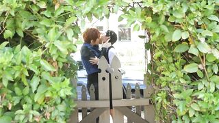Sex Babe Invites her friend to have a Lesbian - nicolo33