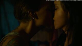 Ruby Rose,Christina Ricci - Around the Block (2013)