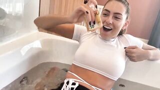 Wet Clothed Sex With 18yo Amateur Teen Waitress - Yoya Grey