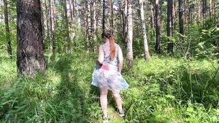 Milf undressed in the forest and showed everything