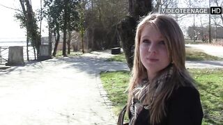 19 year blonde Jess does her first porn casting