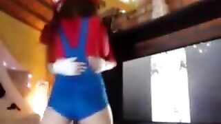 Lesbian Mario Girls Having Fun - Sexy Cosplay Outfits webcam