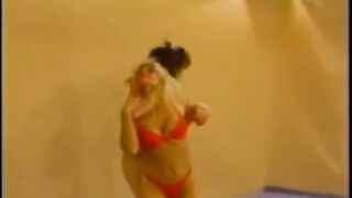 Vintage Bikini Catfight