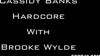 Foot loving lesbians Cassidy Banks and Brooke Wylde 