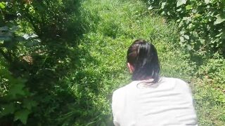 German milf gets her holes stuffed while berry picking and leaks completely