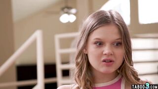 Naughty teen stepsis squirting on stepbros big dick