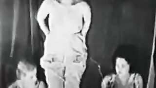 Vintage Lesbian Threesome - 1920s-30s